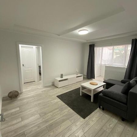 דירות לוגוז' Apartament מראה חיצוני תמונה